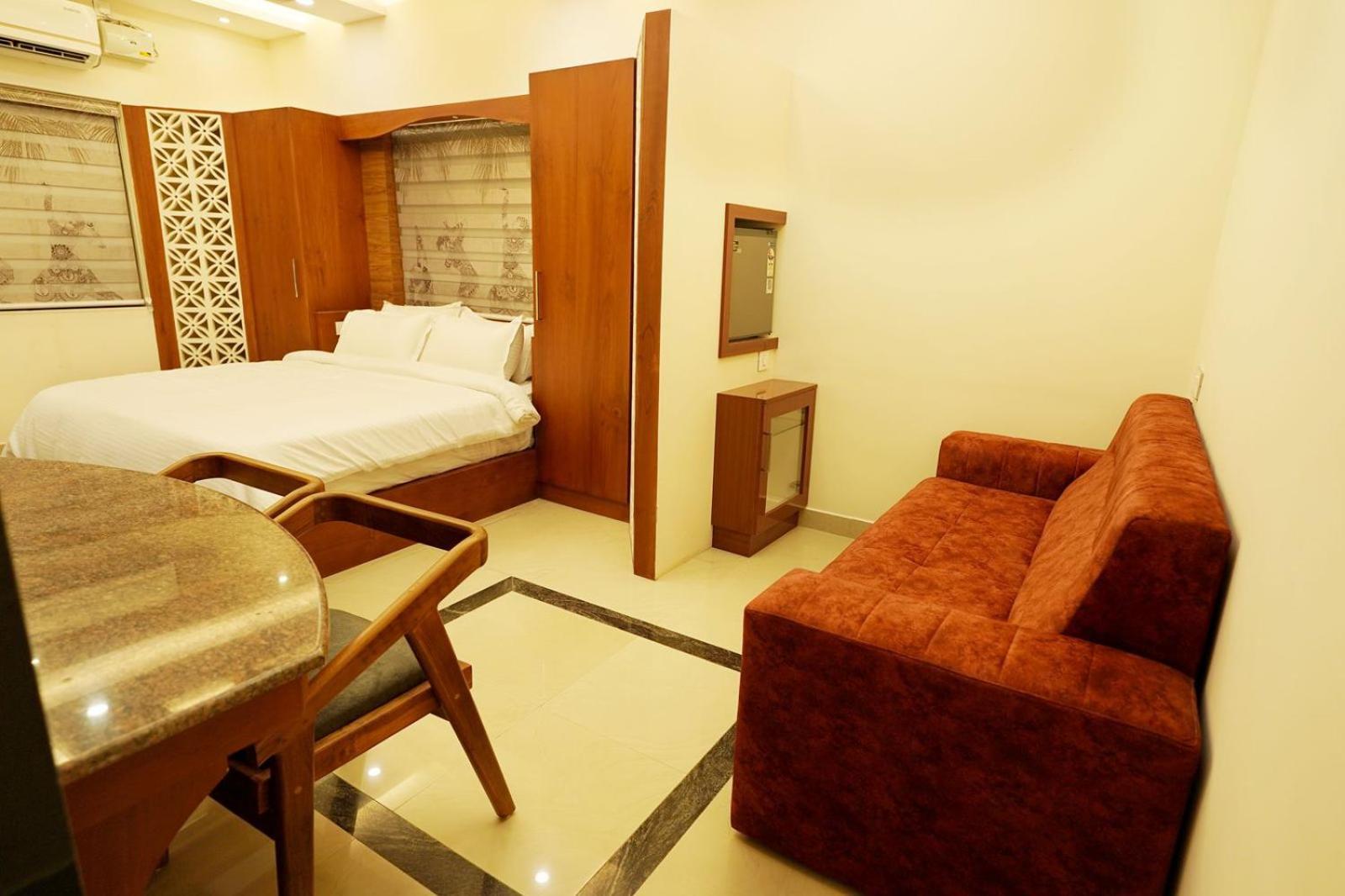 Krishnakripa Premium Residency Hotel Kochi Exterior photo